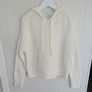 Hooked Up fluffy knit hooded sweater, long sleeves, vanilla white color. Size S